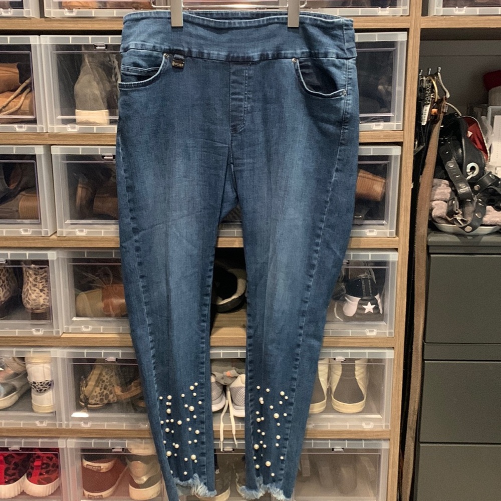 Lisette pull on jeans with pearl embellishments. Size 12. Very stretchy